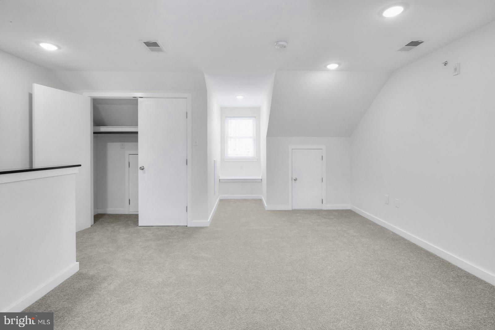 NORTHERN LIBERTIES - Residential Lease