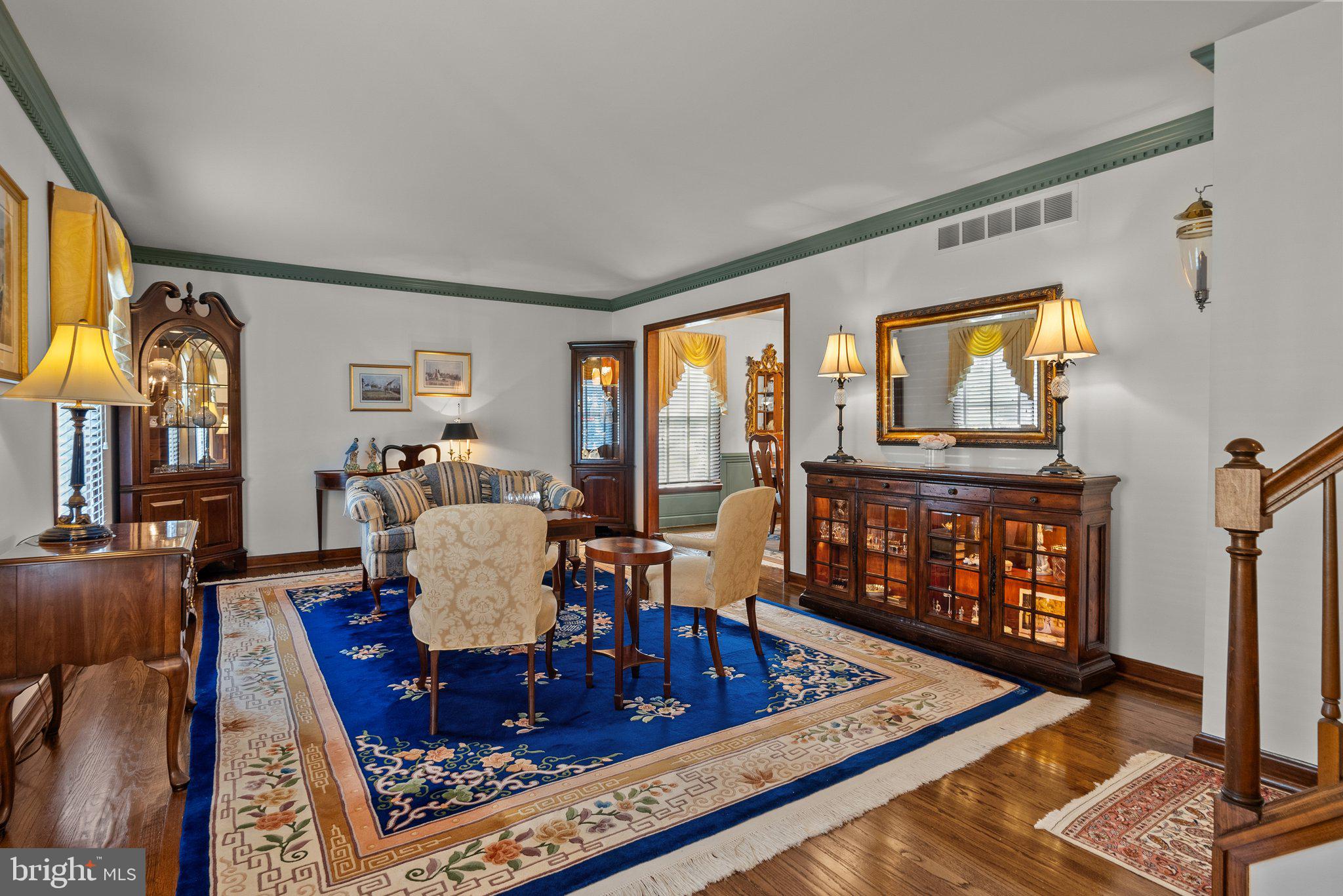 HILLCRESTSHIRE - Residential