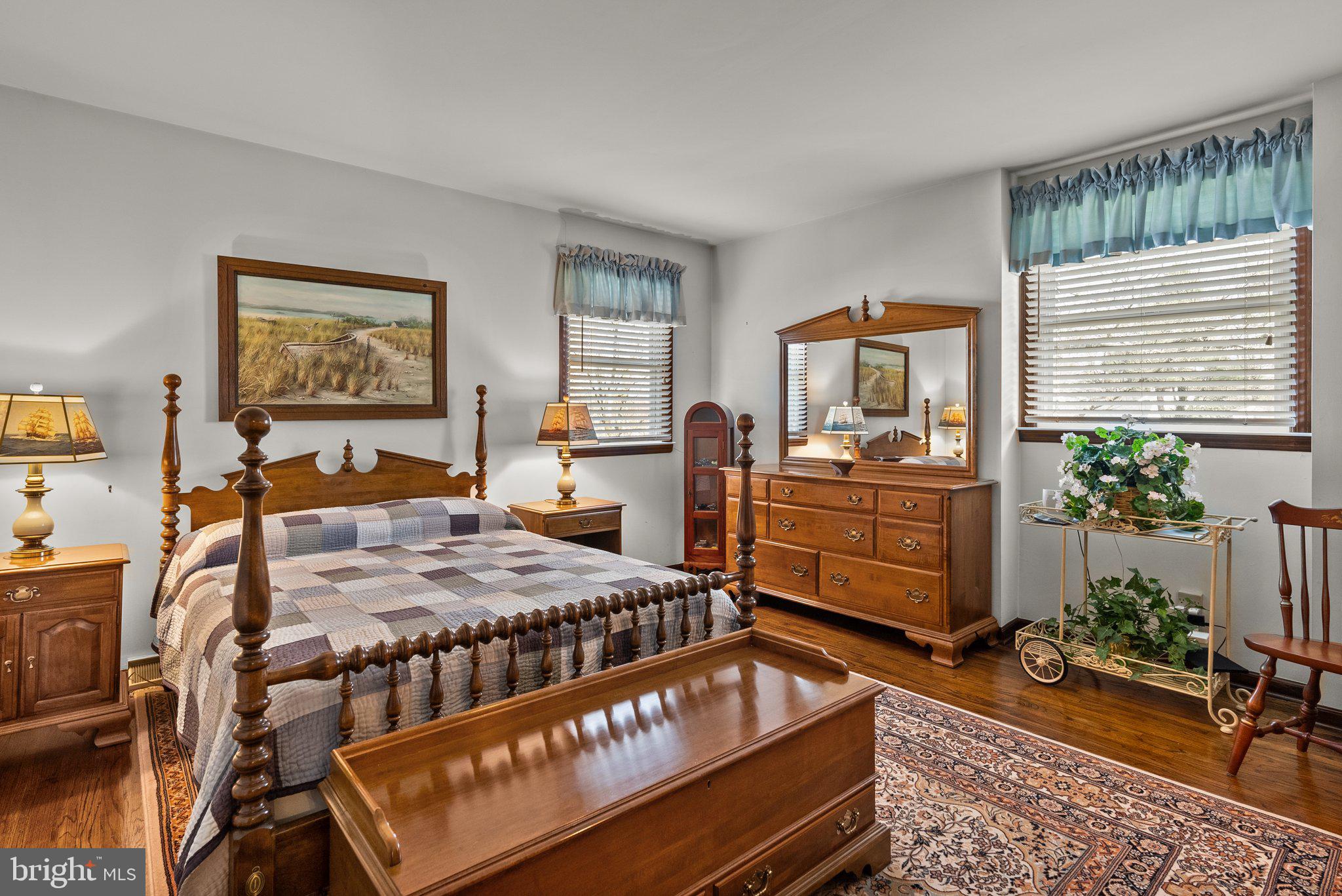 HILLCRESTSHIRE - Residential