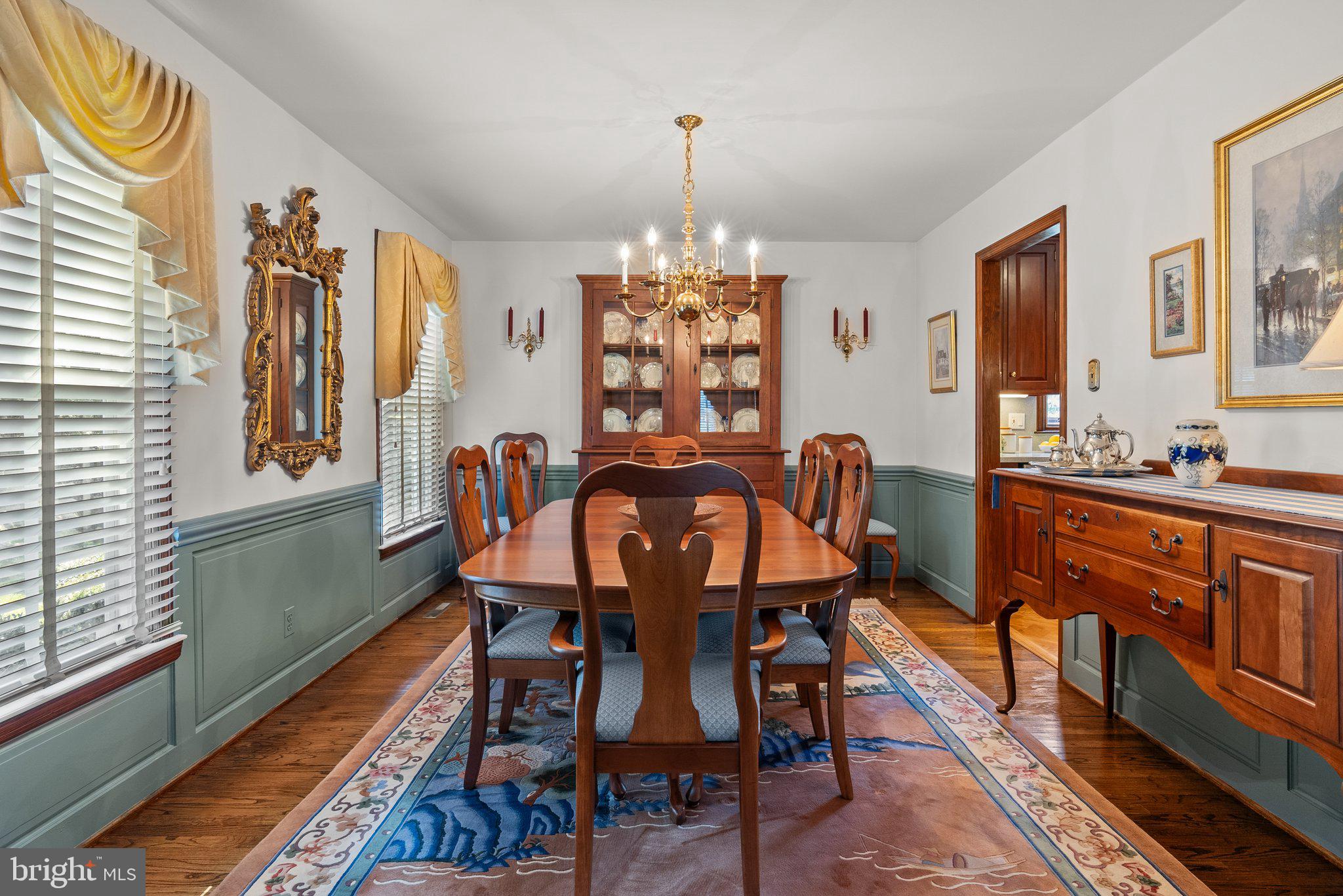 HILLCRESTSHIRE - Residential