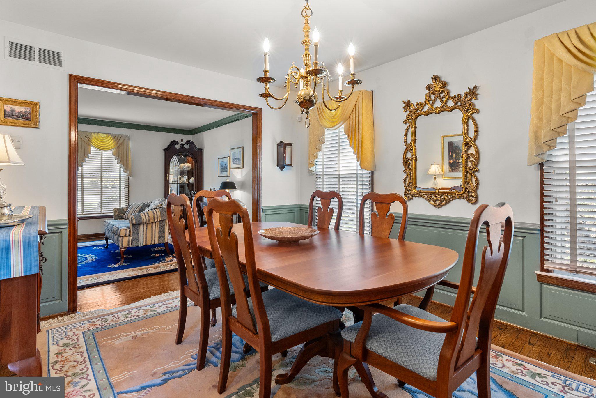 HILLCRESTSHIRE - Residential