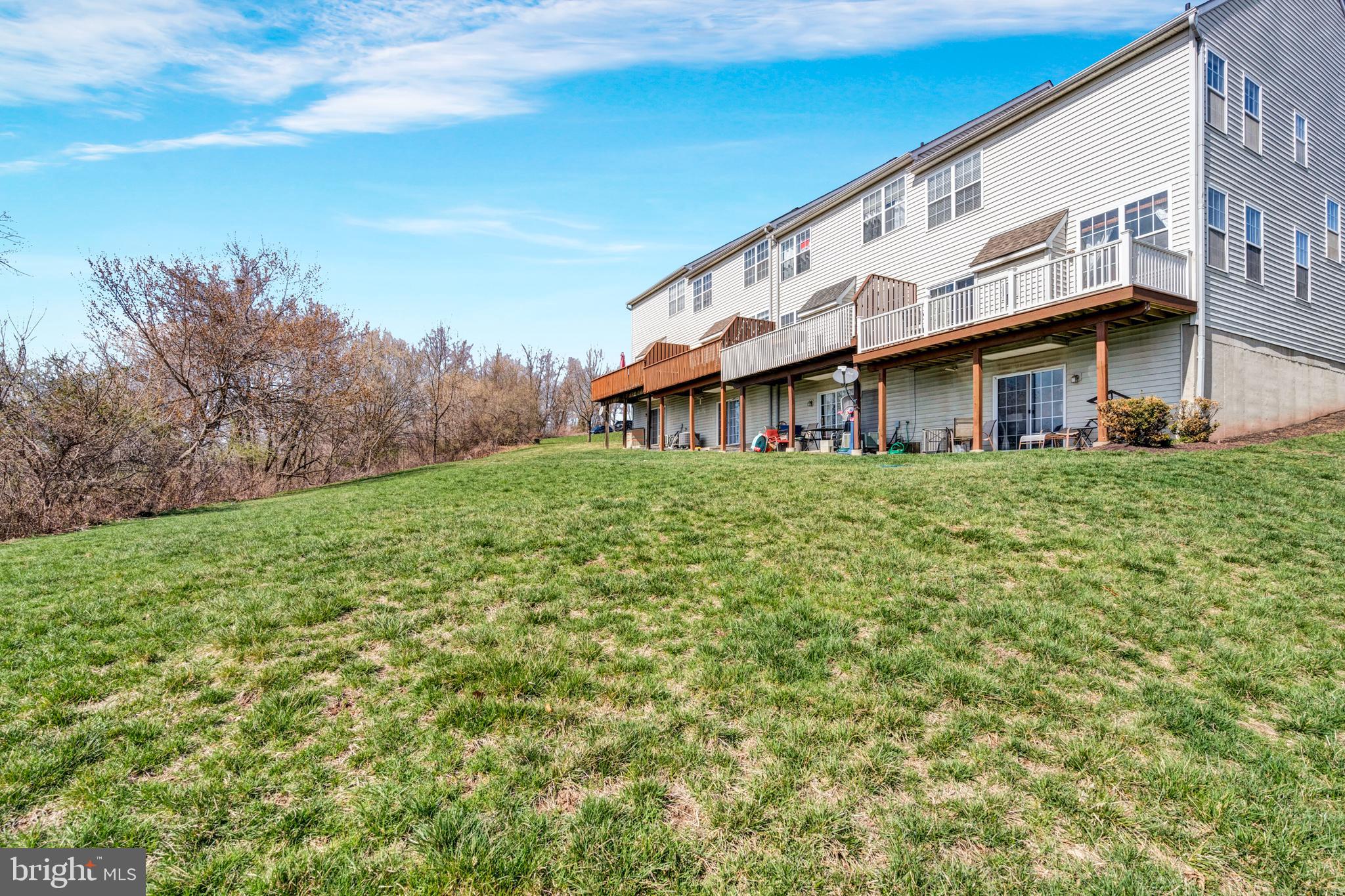 FRENCH CREEK TOWNH - Residential