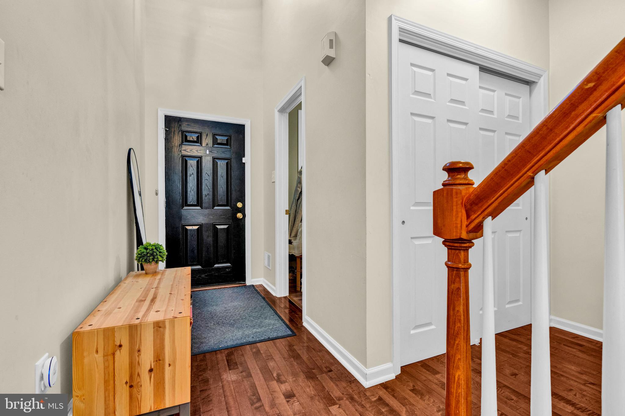 FRENCH CREEK TOWNH - Residential