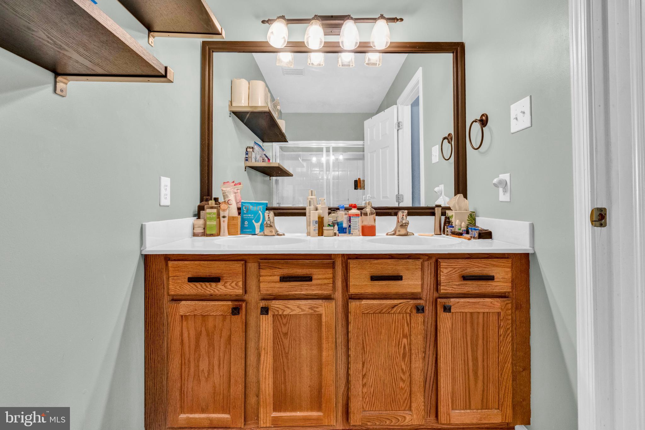 FRENCH CREEK TOWNH - Residential