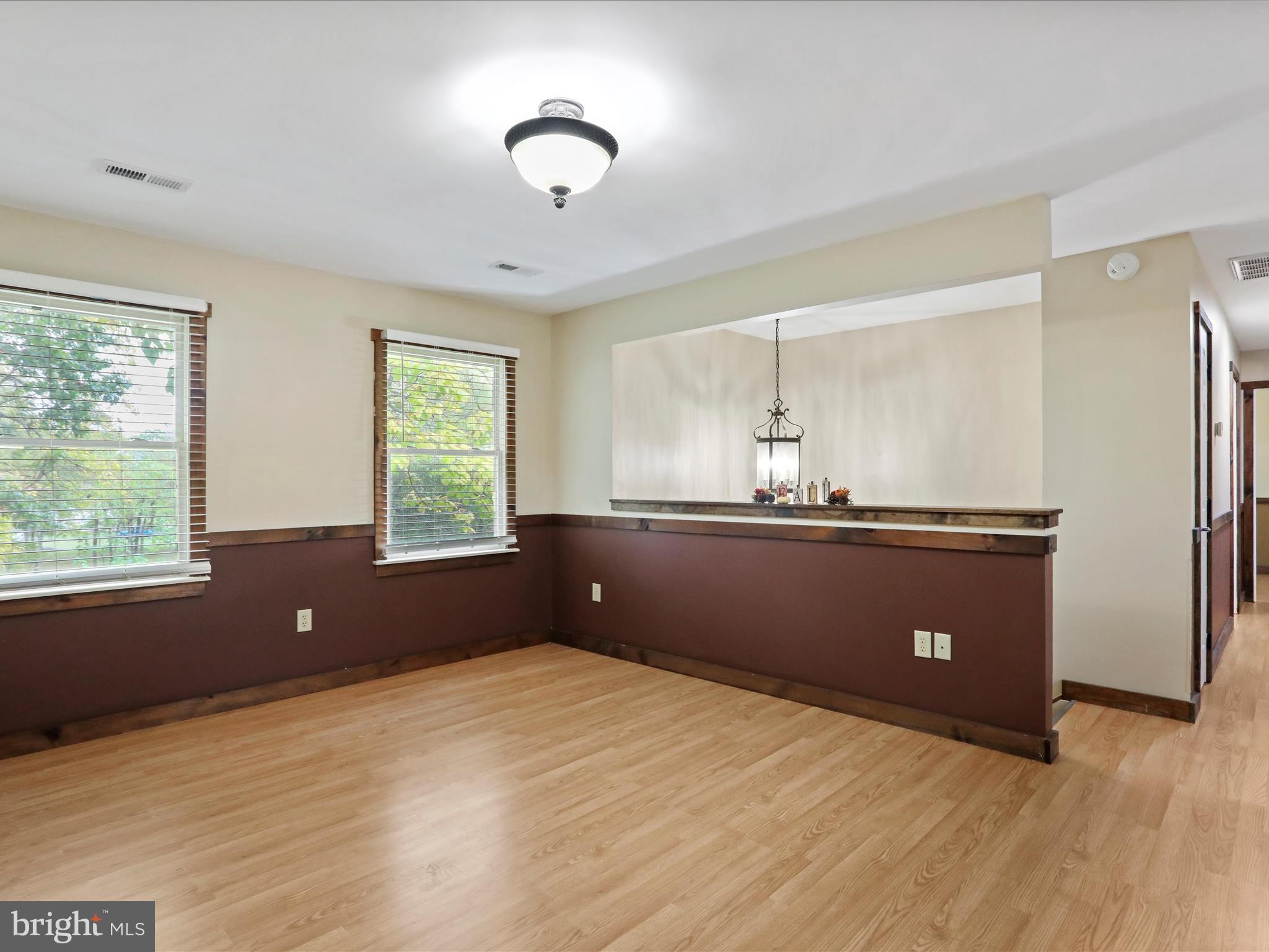 POTOMAC HEIGHTS - Residential