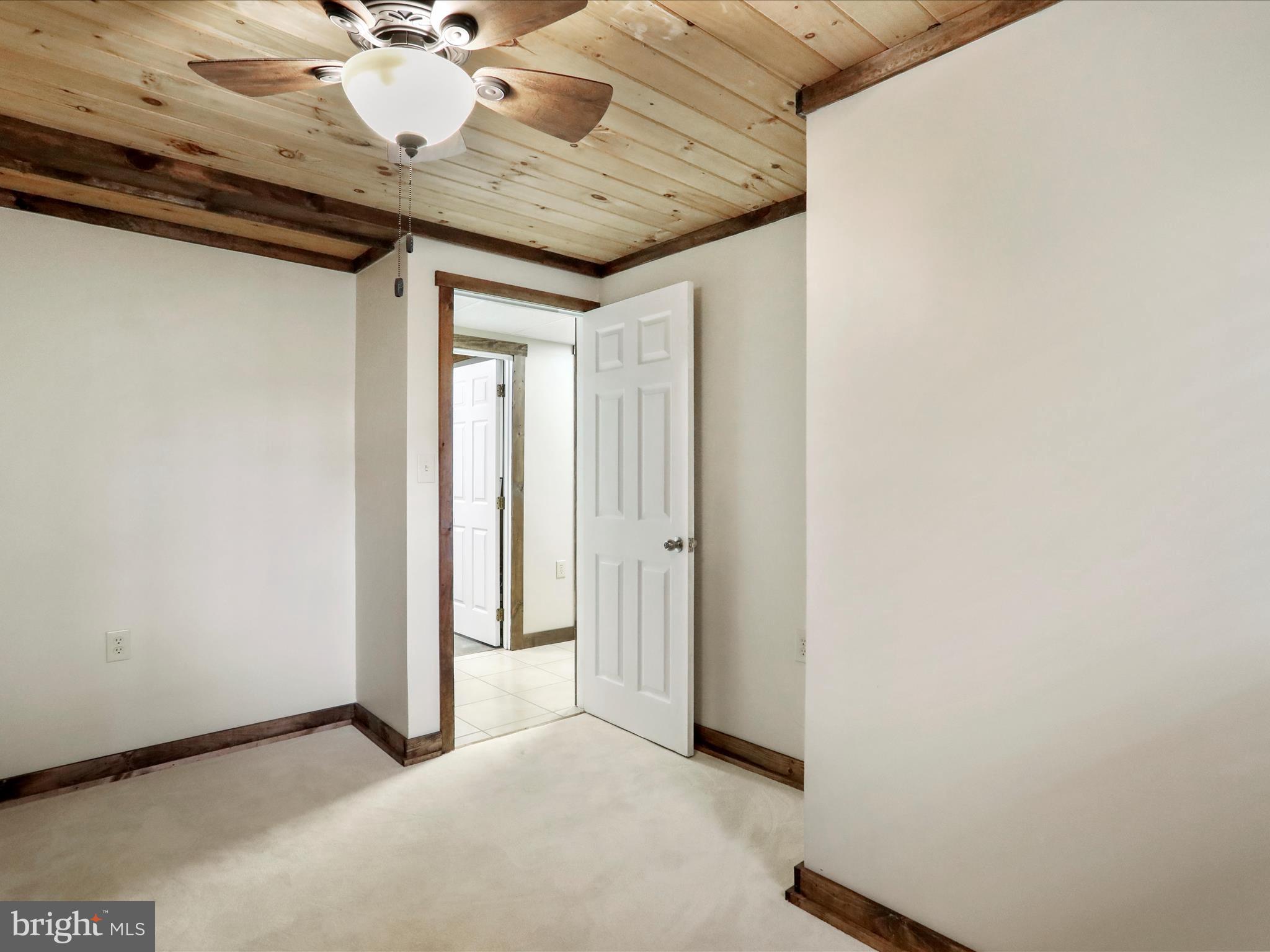 POTOMAC HEIGHTS - Residential