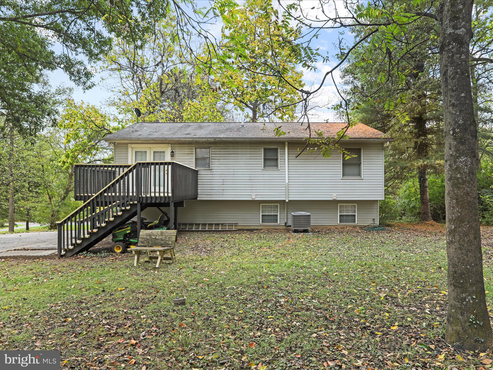 POTOMAC HEIGHTS - Residential