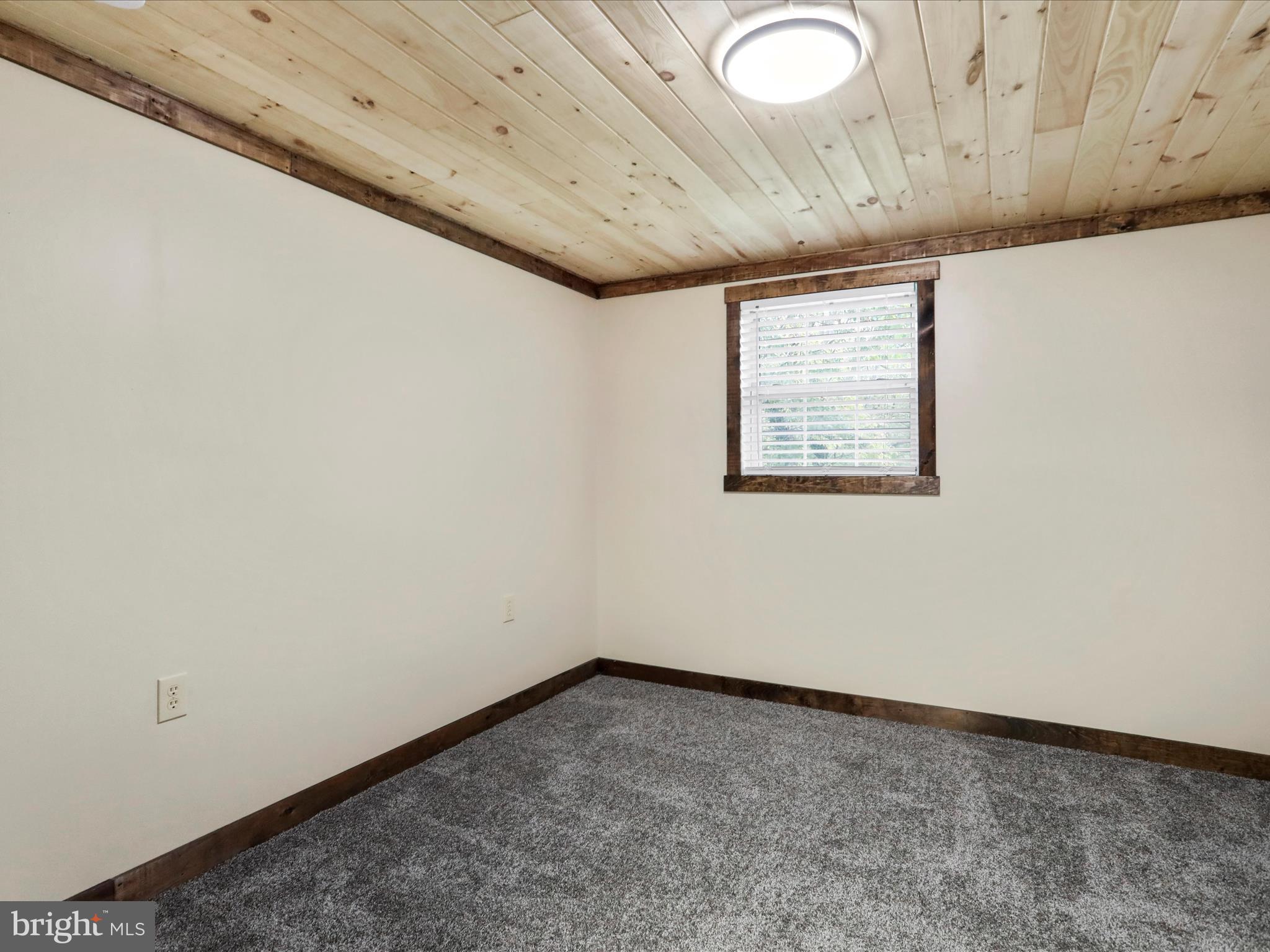 POTOMAC HEIGHTS - Residential