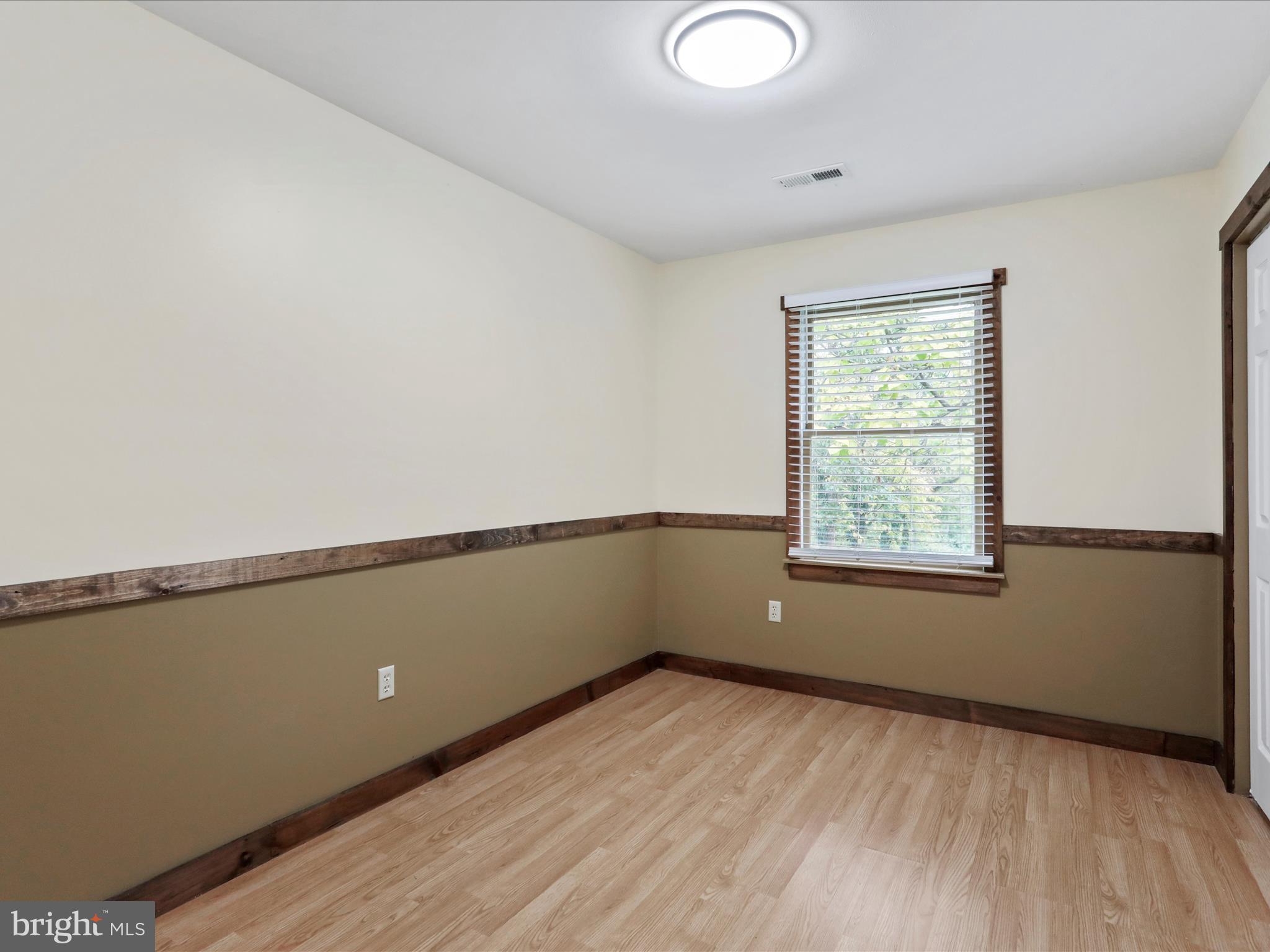 POTOMAC HEIGHTS - Residential