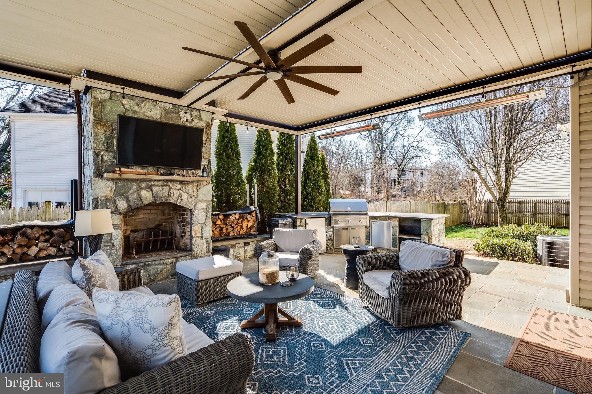 ST JOHNS WOODS - Residential