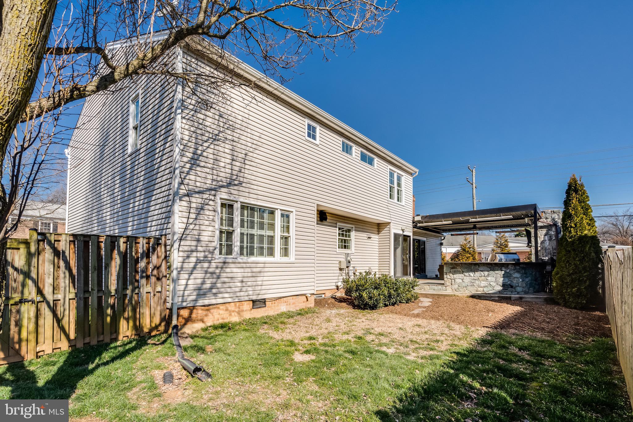 ST JOHNS WOODS - Residential