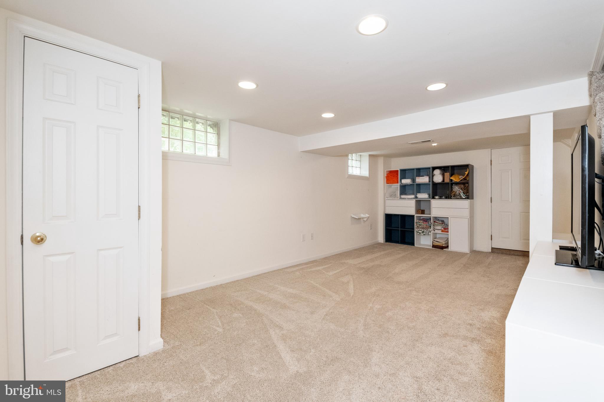 LUTHER VILLAGE - Residential