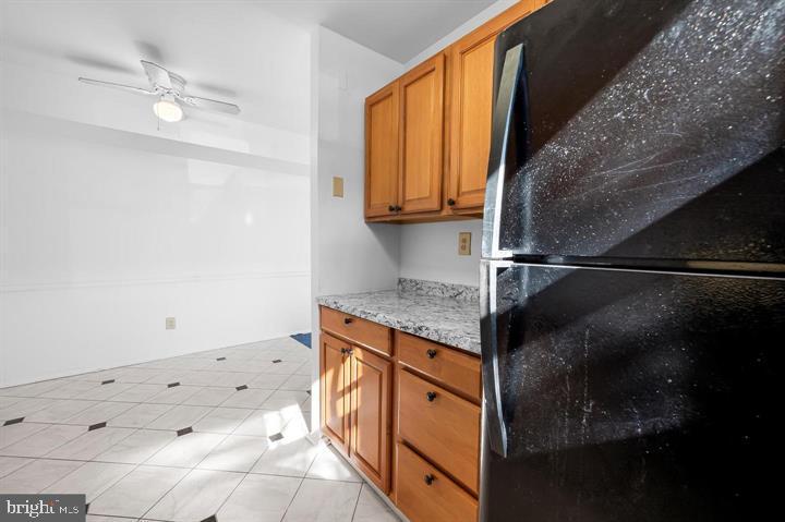 MEDFIELD - Residential Lease