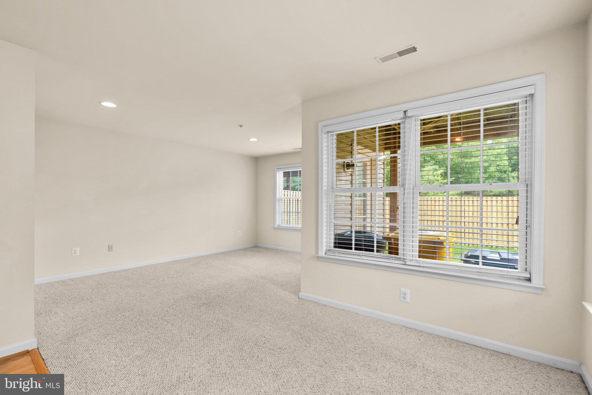 CROFTON FARMS - Residential