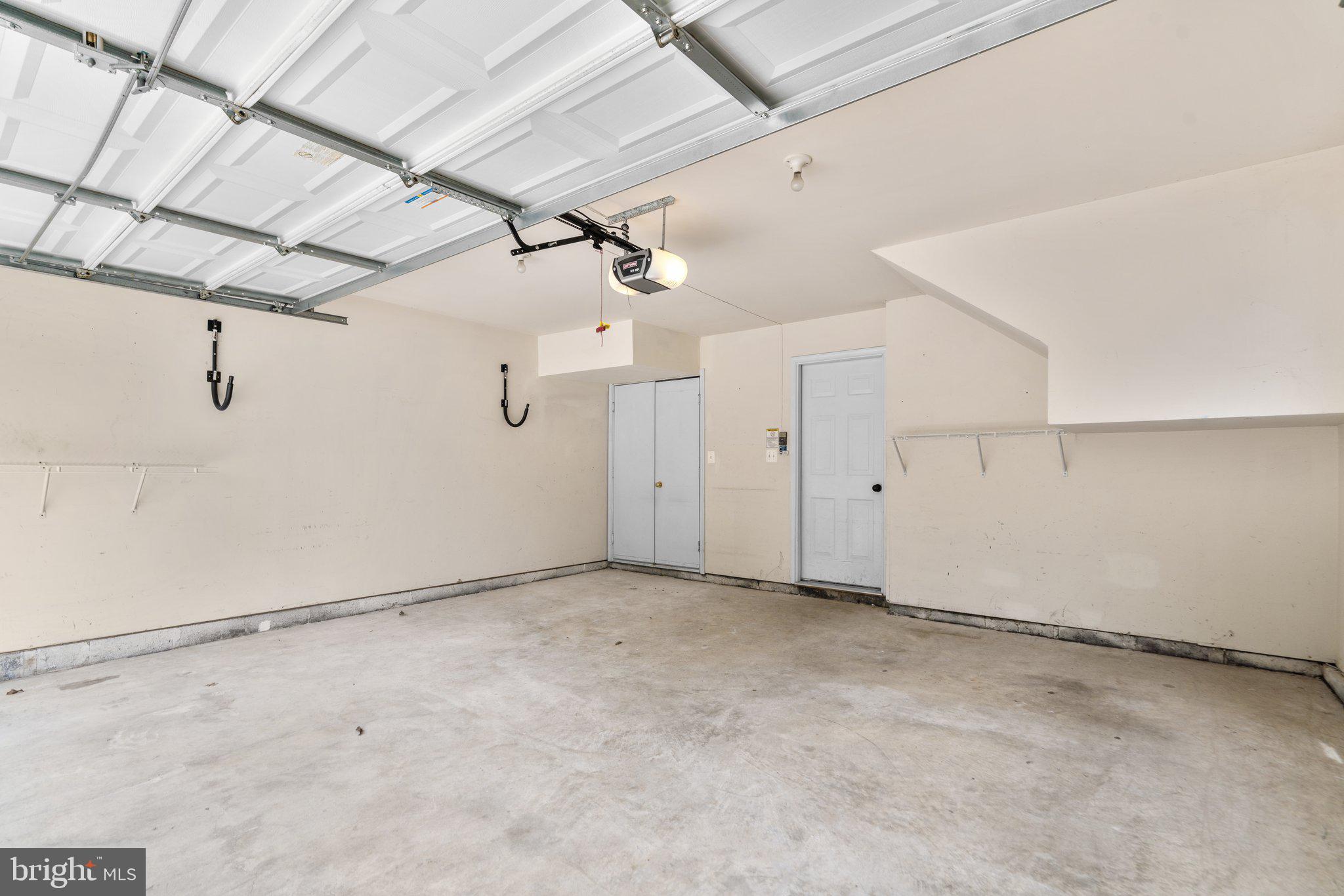 CROFTON FARMS - Residential