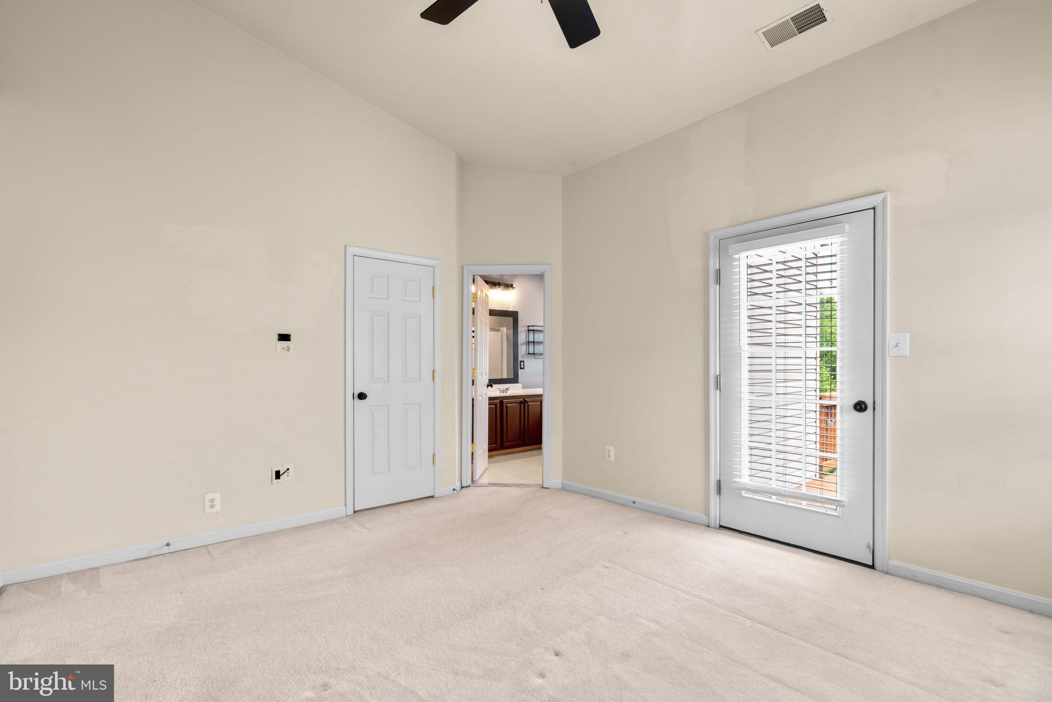 CROFTON FARMS - Residential