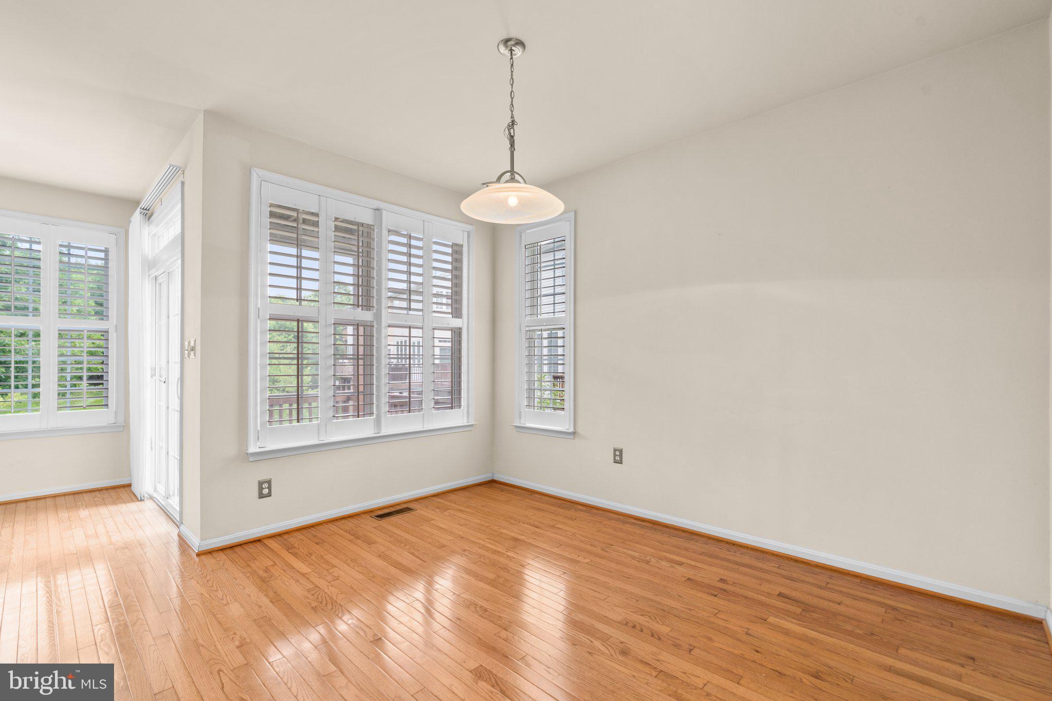 CROFTON FARMS - Residential