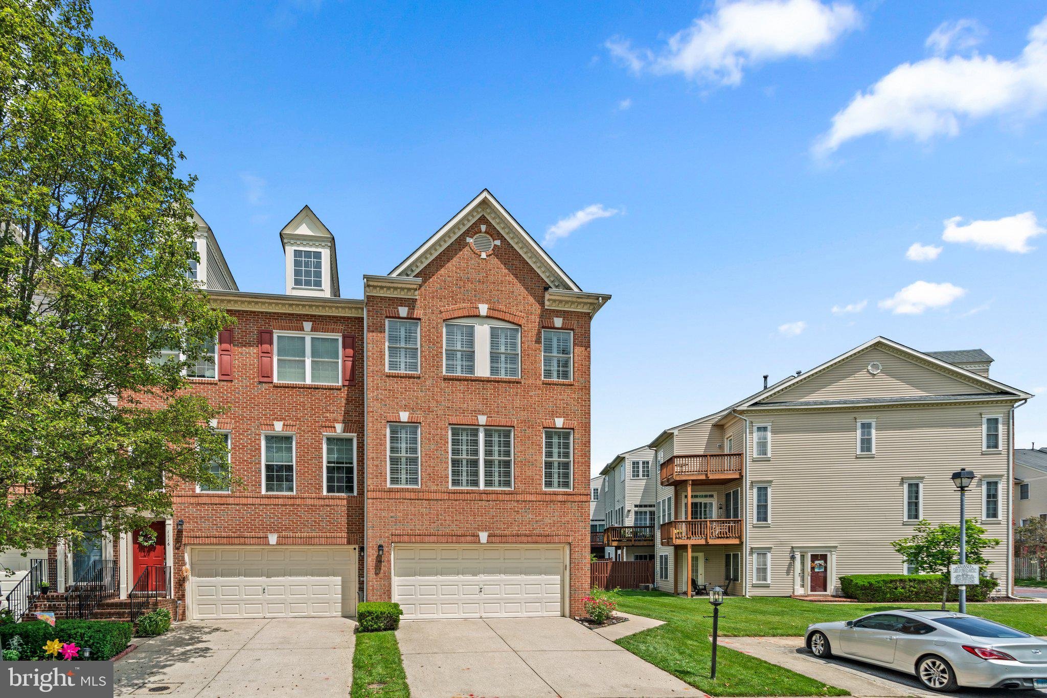 CROFTON FARMS - Residential