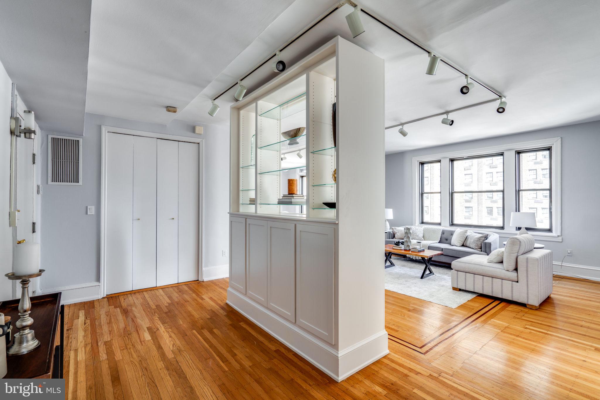 250 S 17TH STREET 601