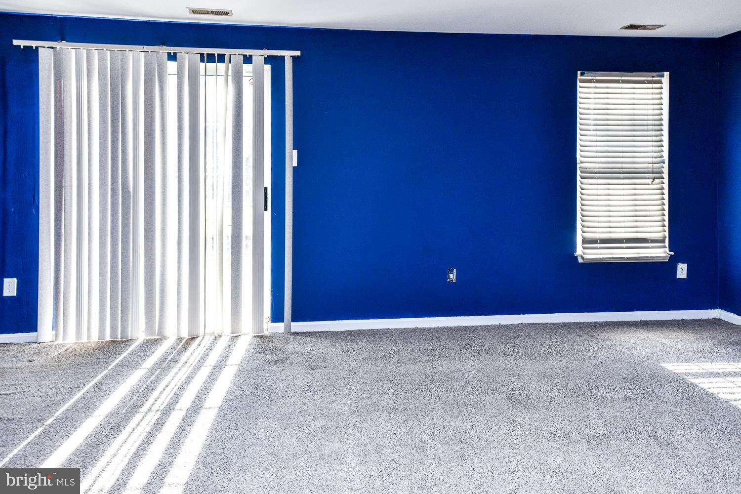 KINGS POINT - Residential