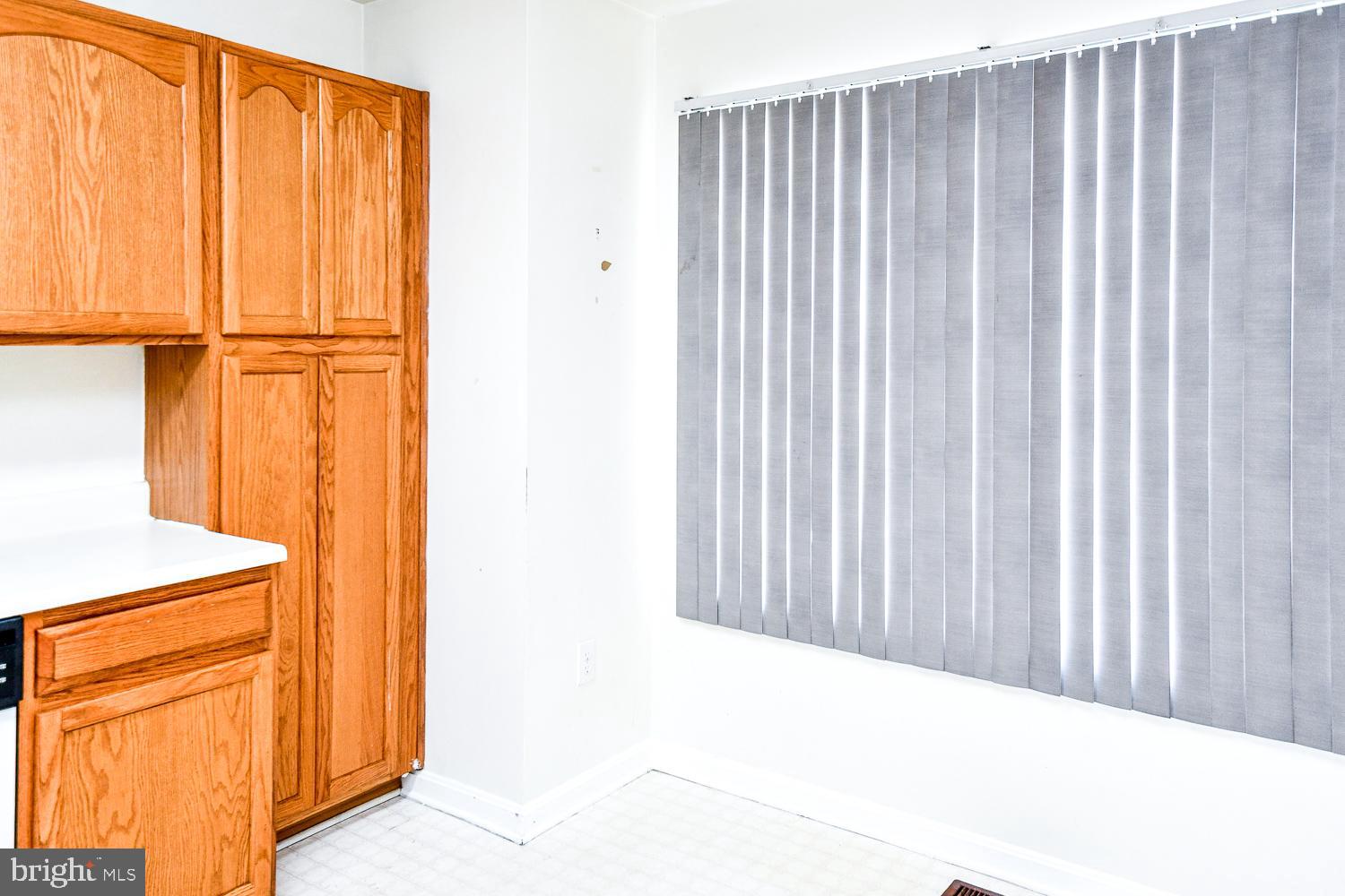 KINGS POINT - Residential