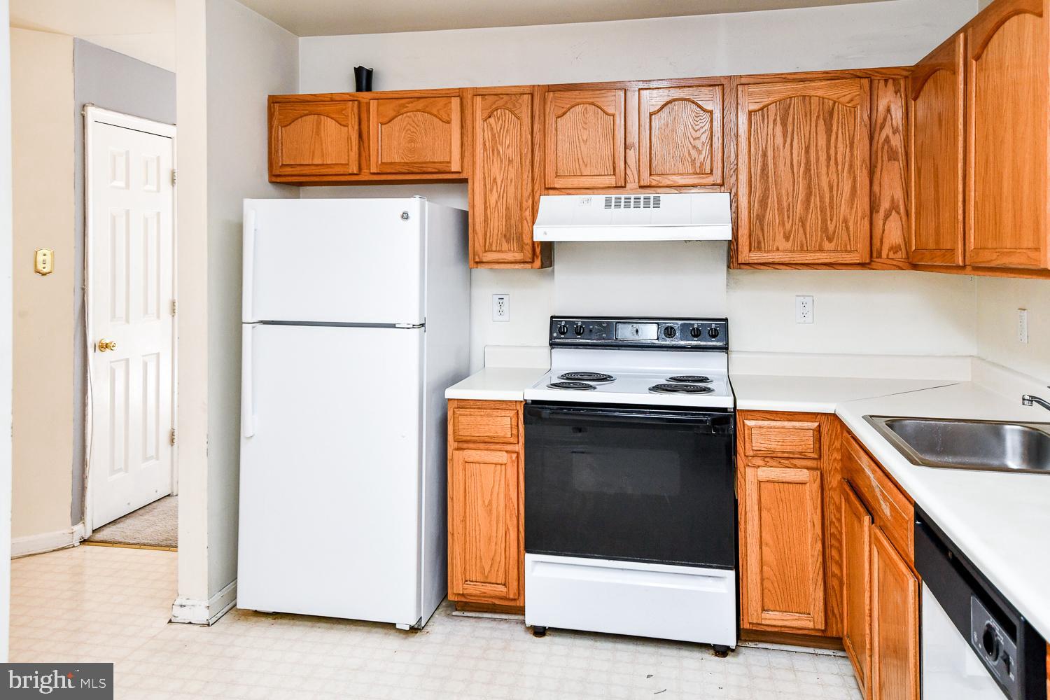 KINGS POINT - Residential