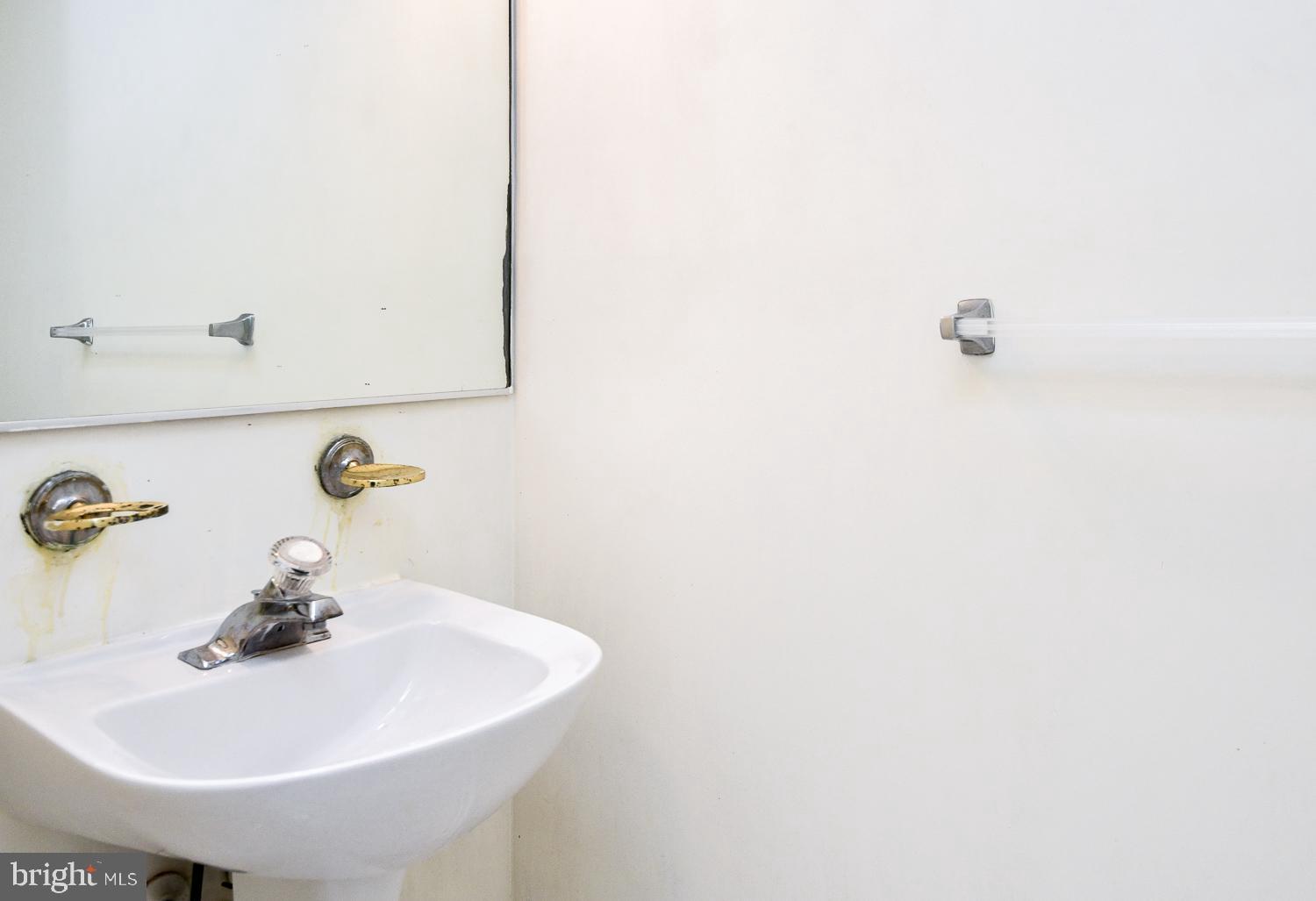 KINGS POINT - Residential