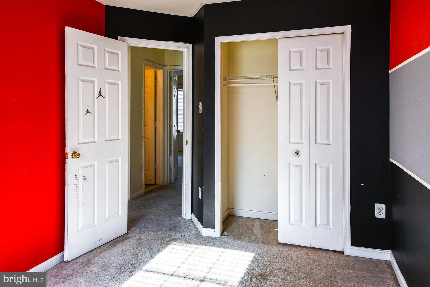 KINGS POINT - Residential