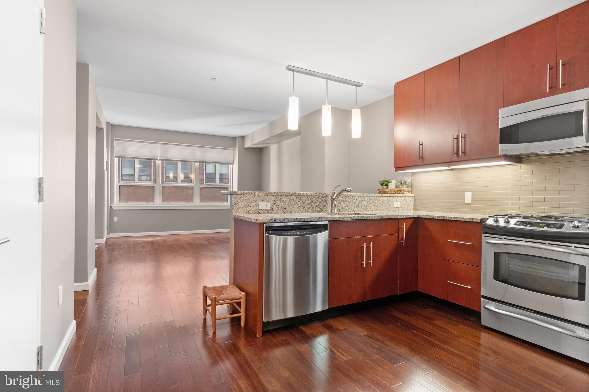 RITTENHOUSE SQUARE - Residential