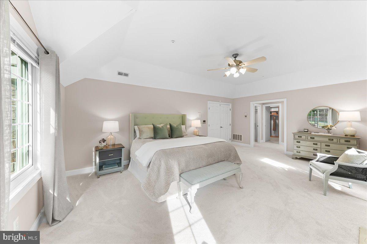 RUNNYMEADE FARMS - Residential