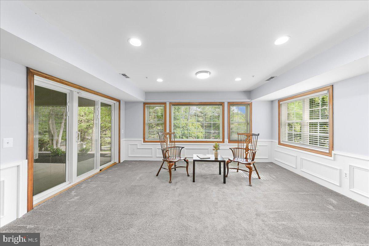RUNNYMEADE FARMS - Residential