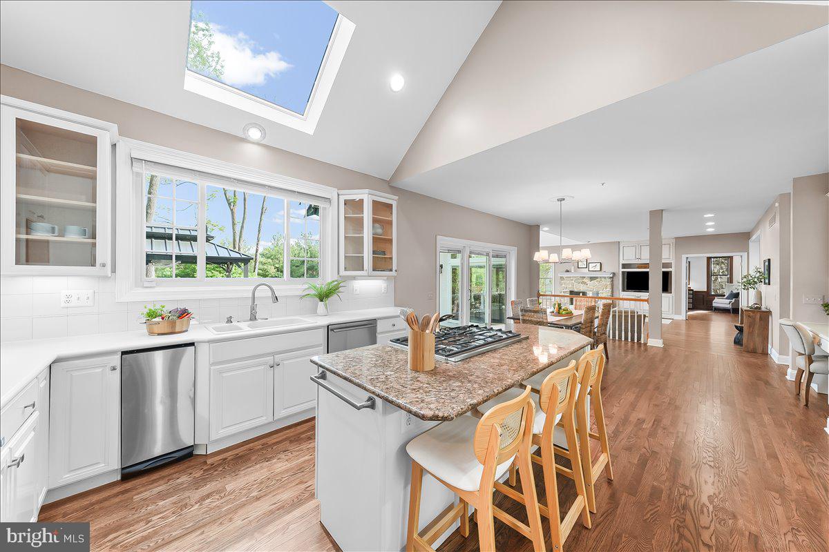 RUNNYMEADE FARMS - Residential