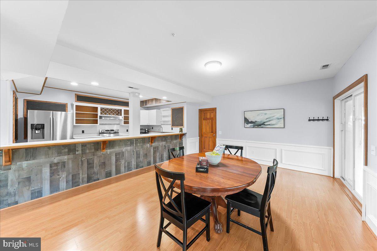RUNNYMEADE FARMS - Residential