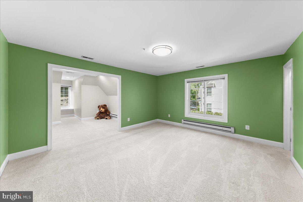 RUNNYMEADE FARMS - Residential