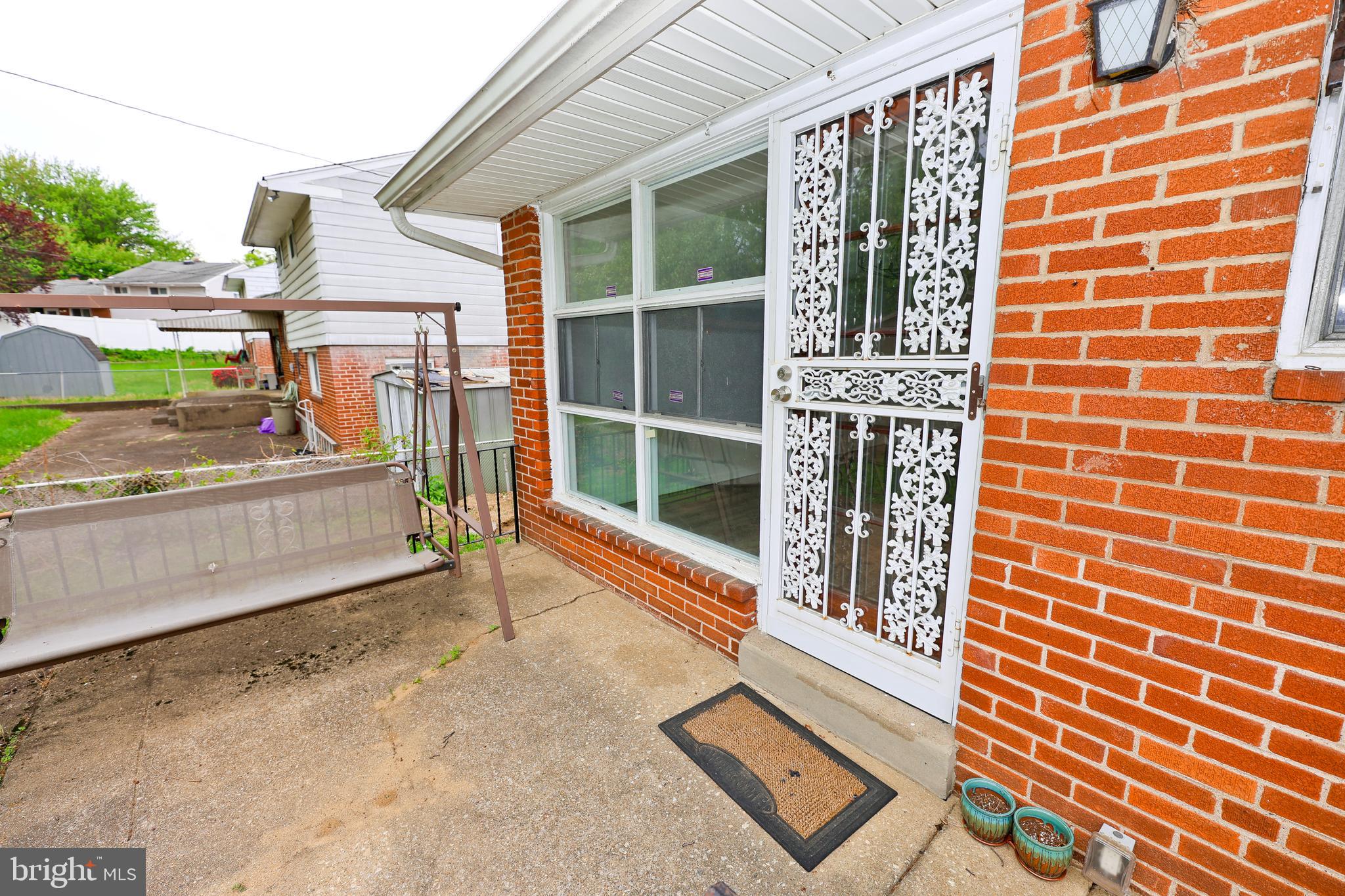 LANSDOWNE - Residential