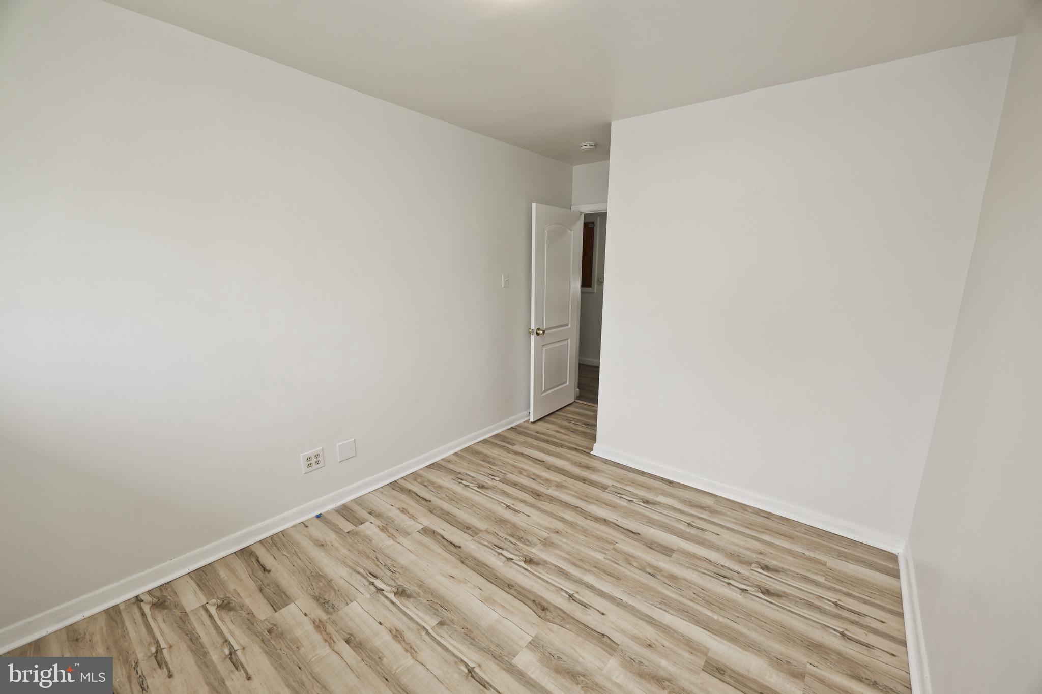 LANSDOWNE - Residential