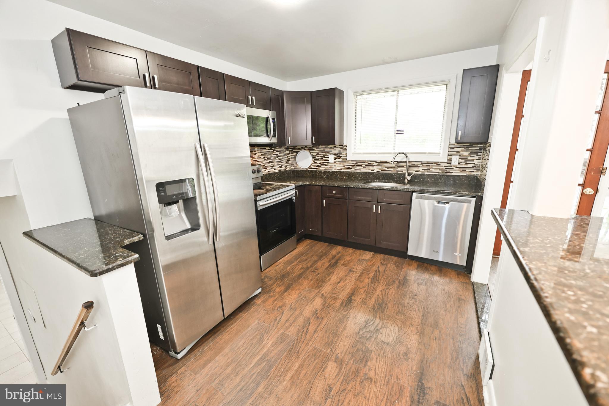 LANSDOWNE - Residential