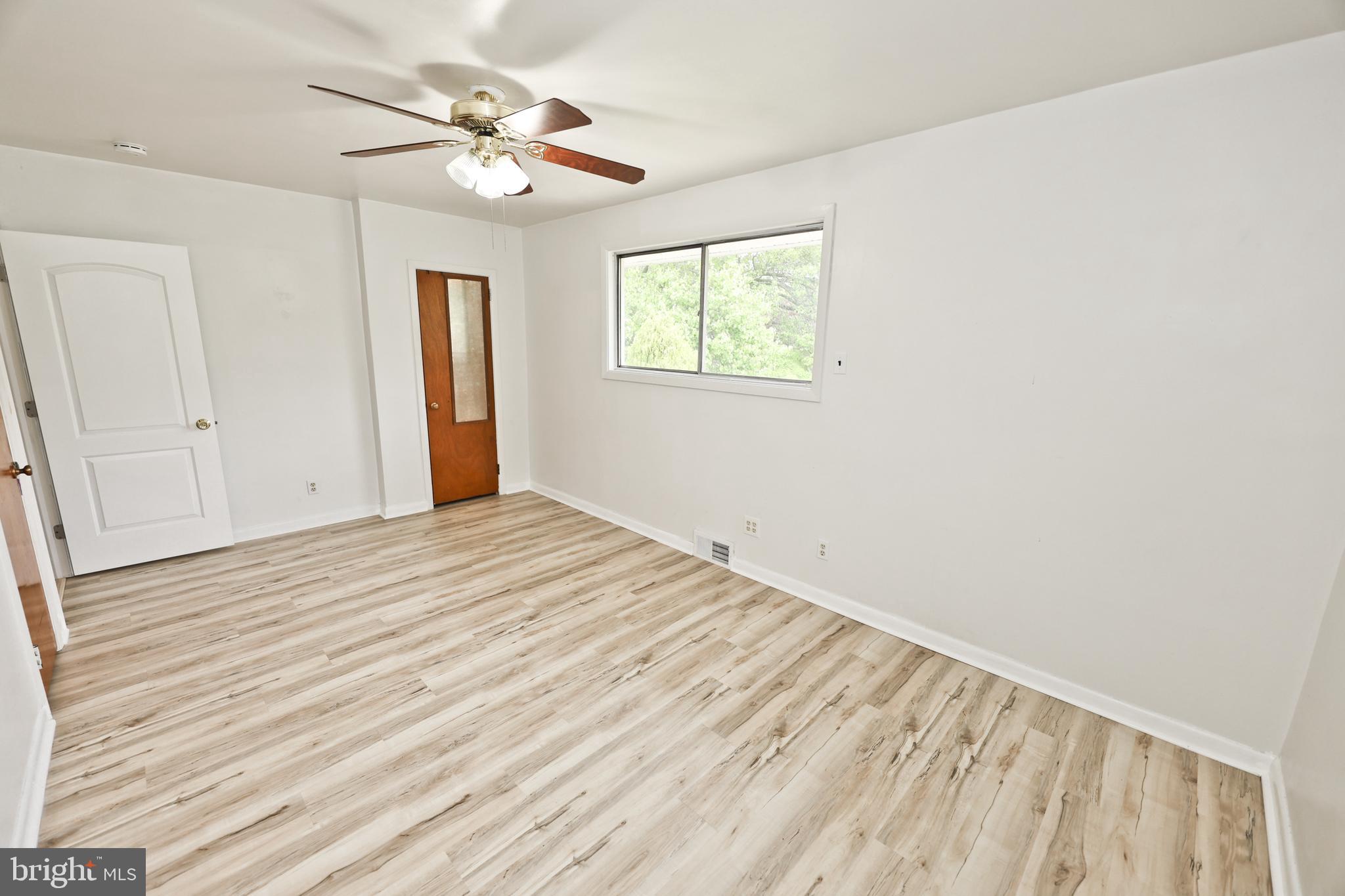 LANSDOWNE - Residential