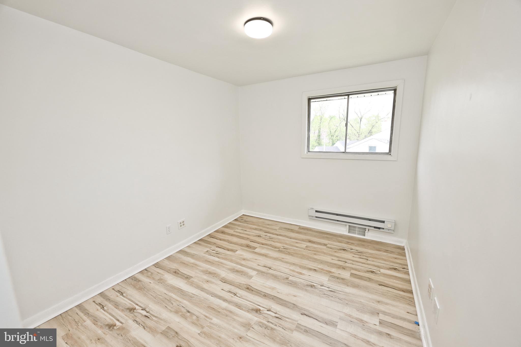 LANSDOWNE - Residential