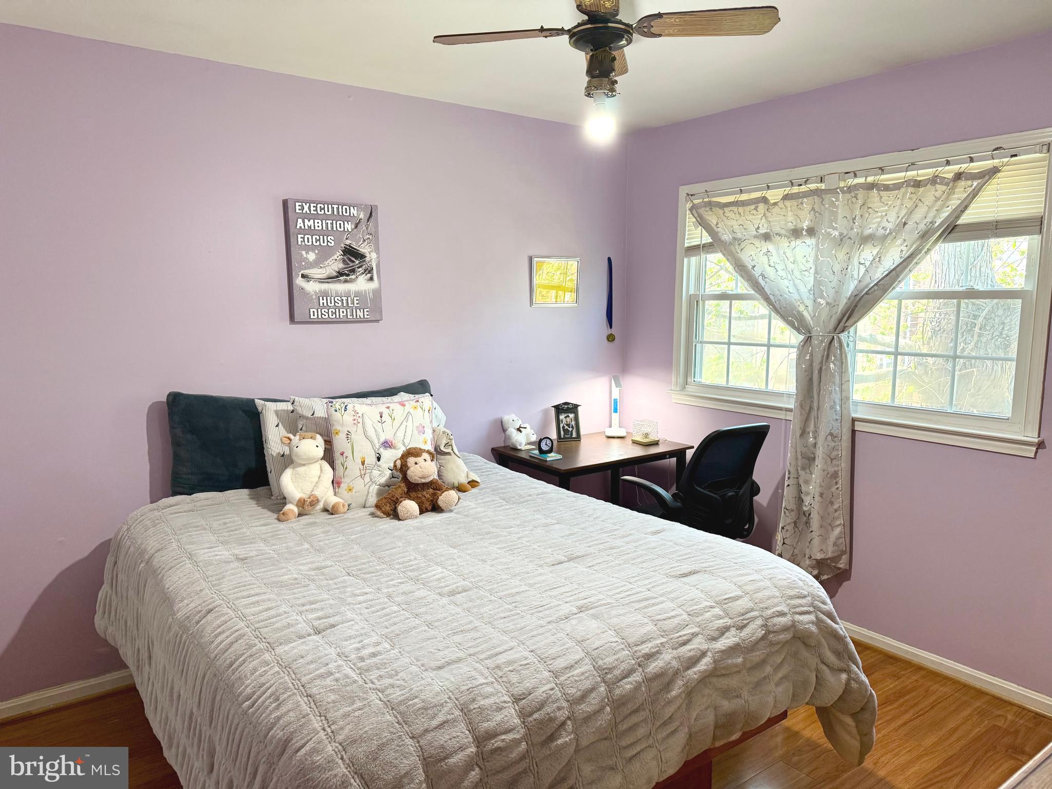 ROYAL COURT - Residential