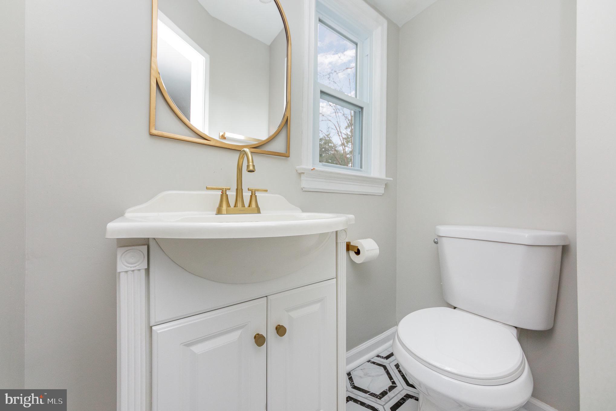 WESTVIEW MANOR - Residential