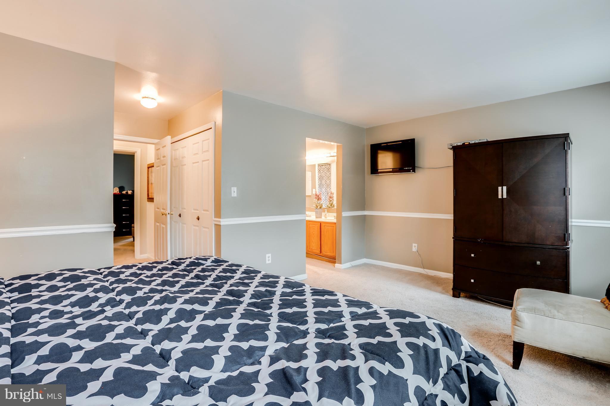 HICKORY RIDGE - Residential