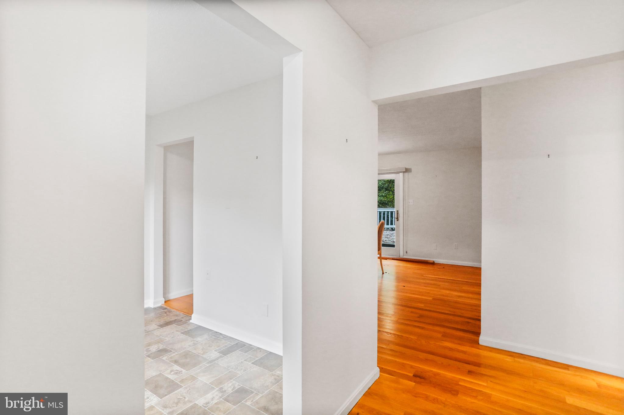 RIDGE VALLEY - Residential