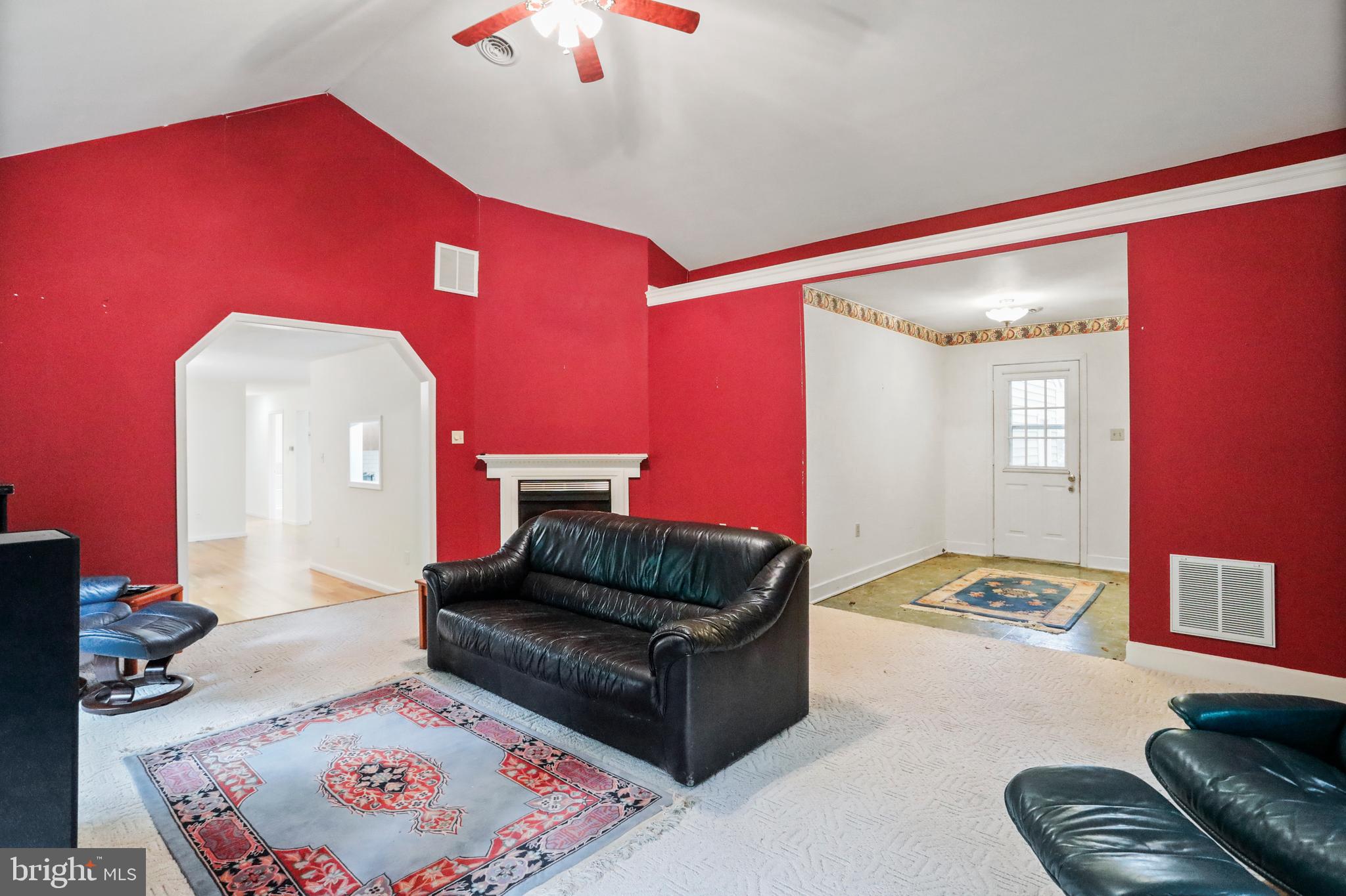 RIDGE VALLEY - Residential