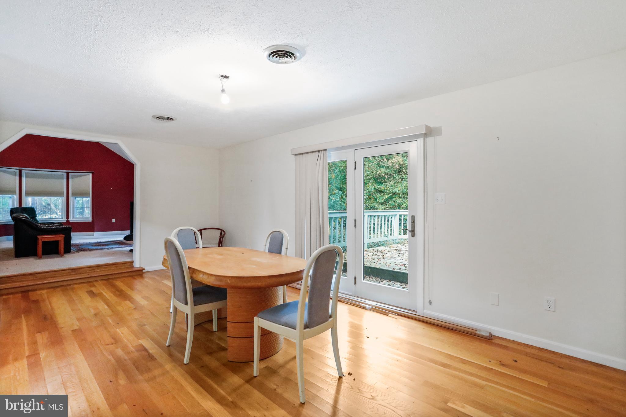 RIDGE VALLEY - Residential