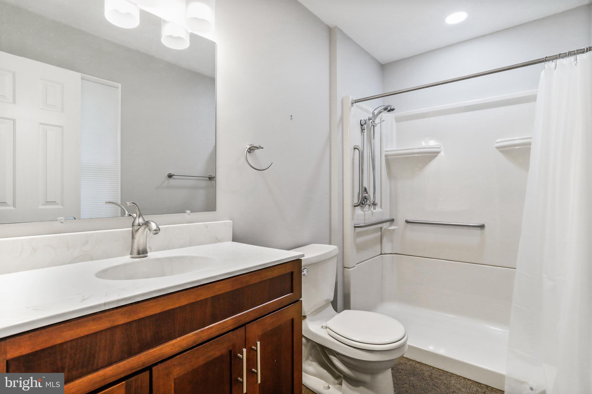 RIDGE VALLEY - Residential