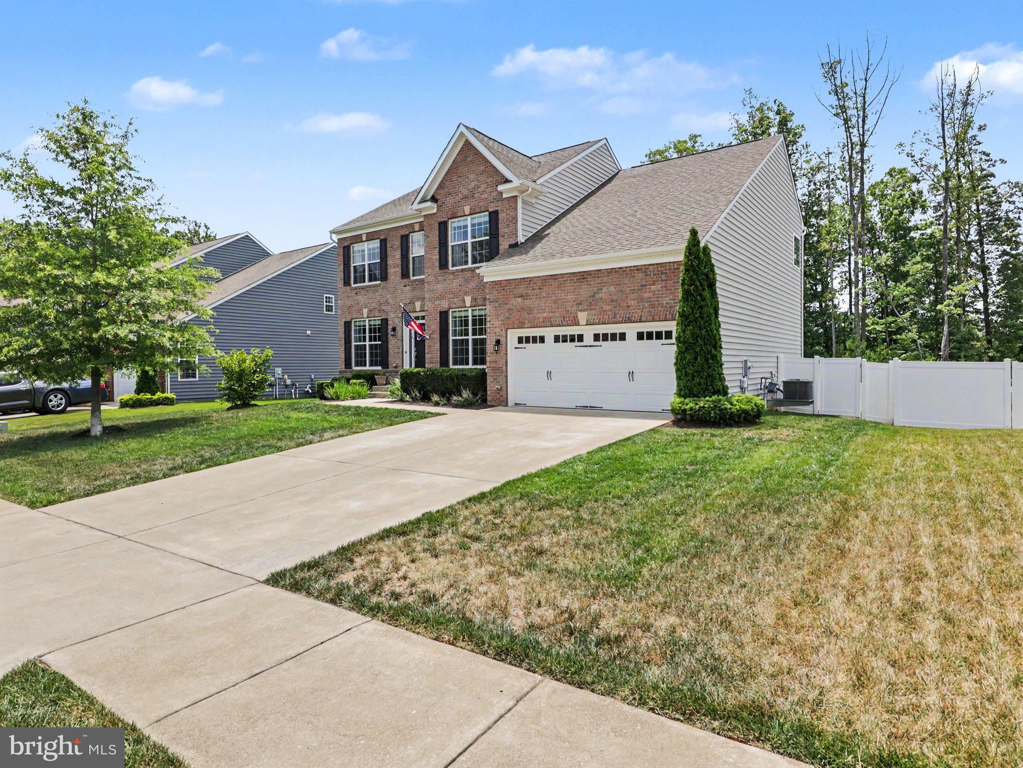 116 OLD OAKS COURT