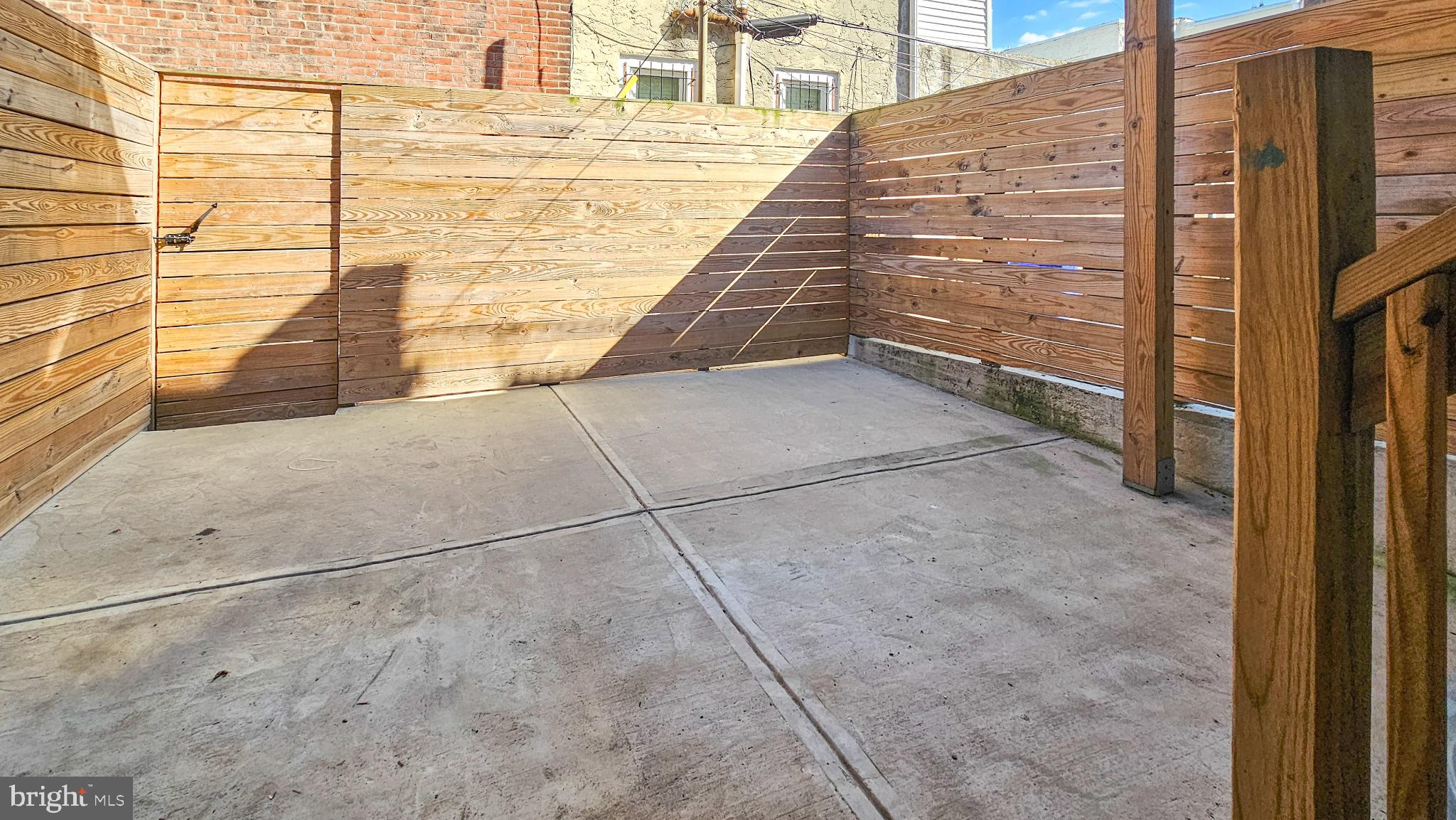 POINT BREEZE - Residential Lease