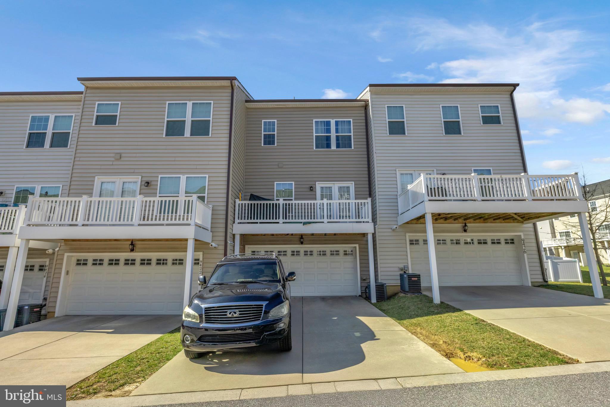 BALLARD GREEN - Residential