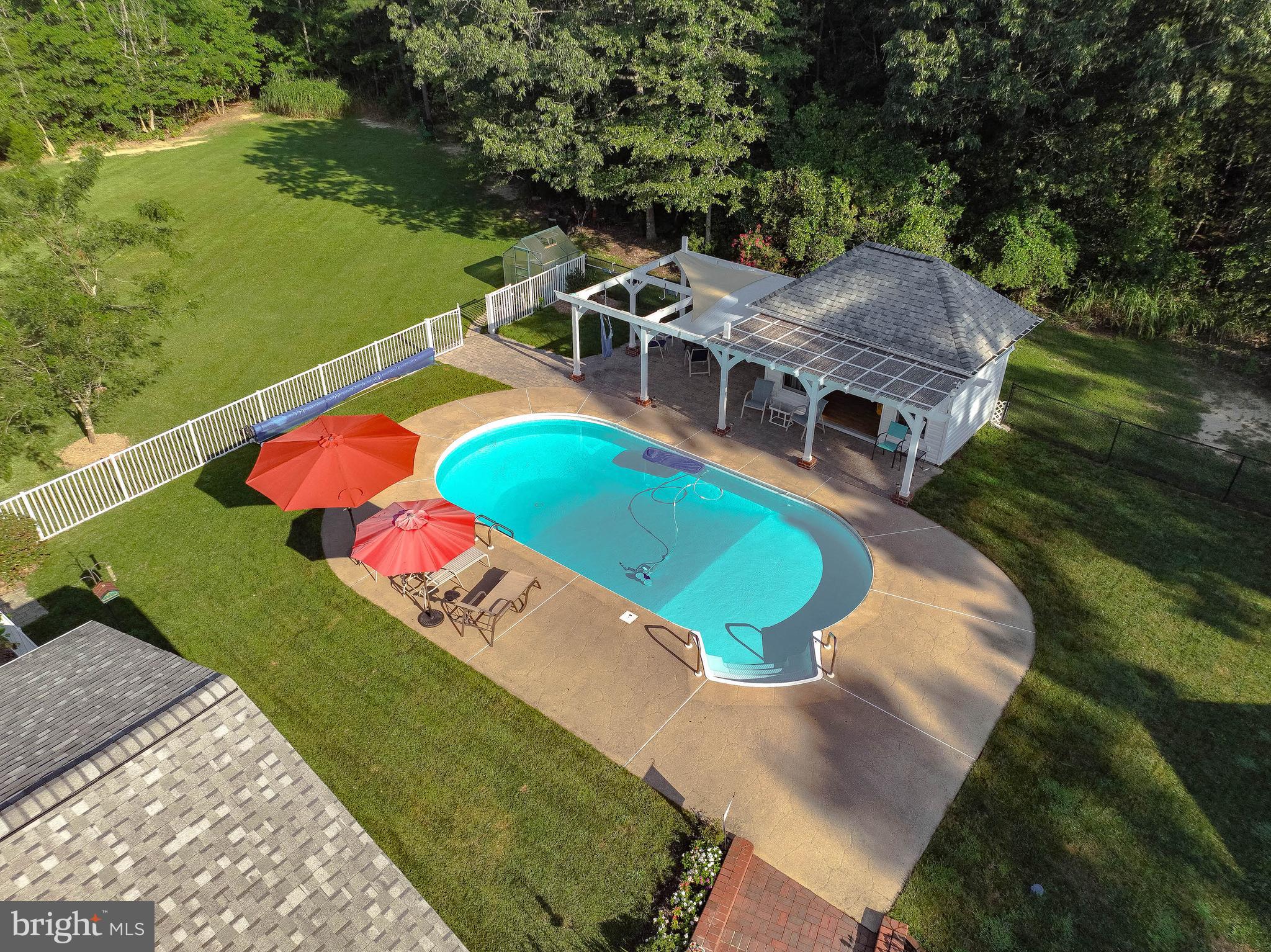 CHESTNUT RIDGE - Residential